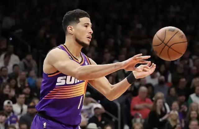 开云体育-连续两场惨败季后赛噩梦重现 太阳跌出西部第一